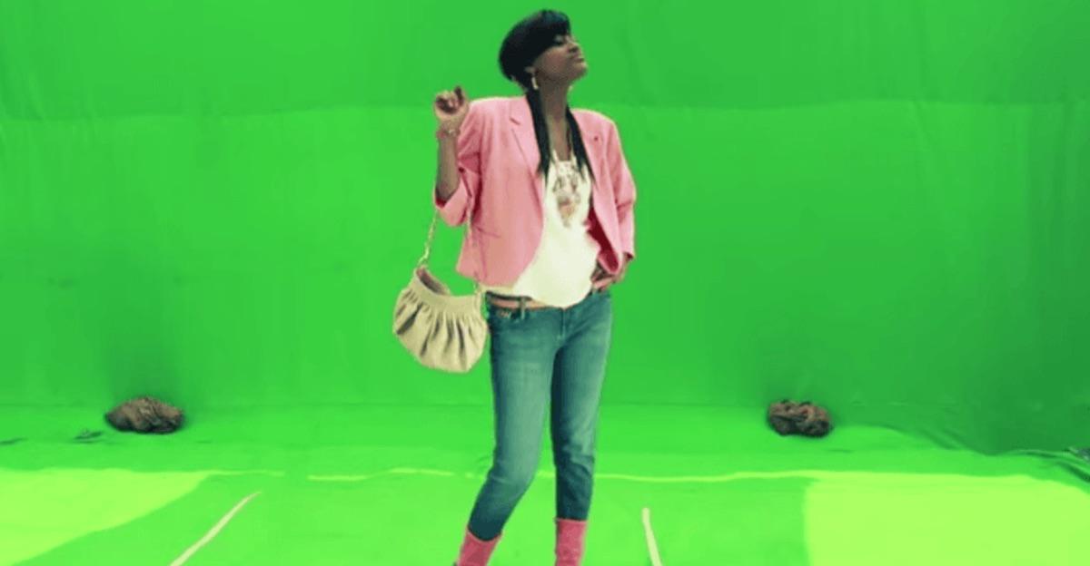 Upworthy tweet media