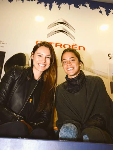 SolcitoRoca's tweet photo. Tini en Paraguay http://t.co/6kb7lq2Jky