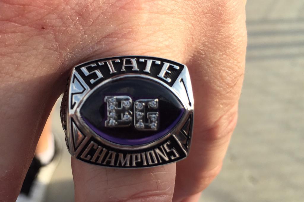 BGMarauderFball's tweet photo. Thx to the @AltoonaCurve for allowing us 2receive our State Championship rings 2night before their game. #community http://t.co/6F0aQRBYwA