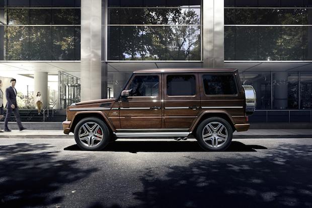 Nom_TheKing's tweet photo. Aichh🔥🔥🔥🔥🔥❤👌 @stupidDOPE: Same Look, New Style! 2016 @MercedesBenz G-Class http://t.co/tBA2TRhBvA #stupidDOPE http://t.co/XECErj3f8e"