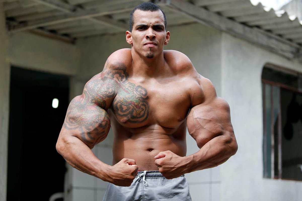 Reallife Hulk risked his life injecting oil, painkillers and alcohol