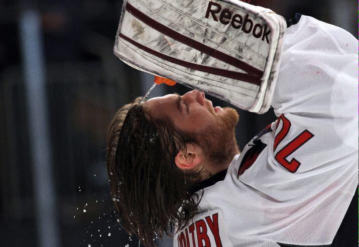 RockTheRed's tweet photo. It's Mr. Shut Yo Offense DOWN. #holtbeezy http://t.co/9X66birexa