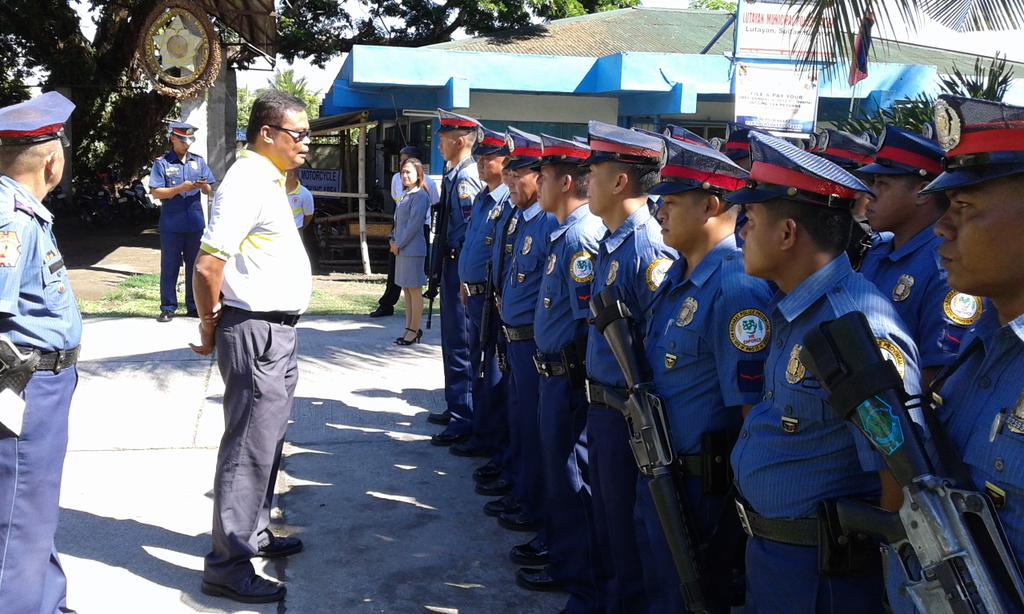 lutayanPNP's tweet photo. Napolcom rank inspection http://t.co/FLYs0q4pRw