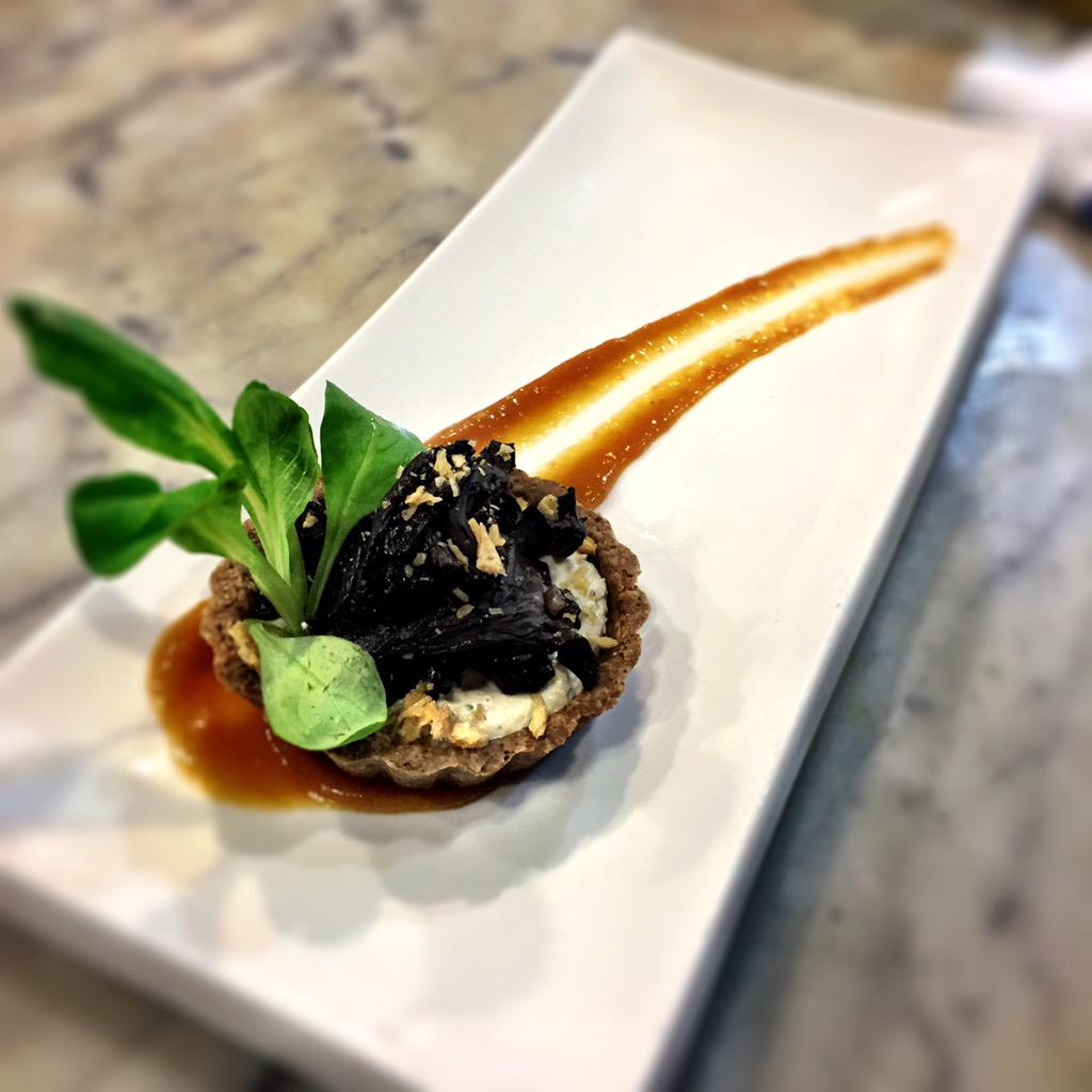 PureFoodandWine's tweet photo. Pecan Pinot Noir Tart, Herbed Cashew Cheese, Black Trumpet Mushrooms, Caramelized Shallots, Apricot-Riesling Sauce http://t.co/QUh2Y7APJu