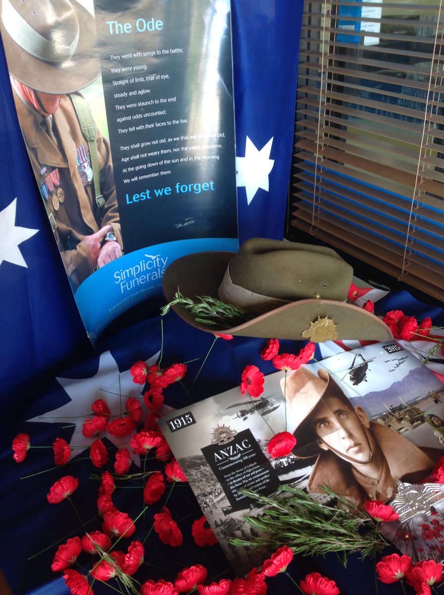 SimplicityAU's tweet photo. A window into Anzac Day in Wyong: http://t.co/E78TC9xmZo http://t.co/ZXAi8CvMfG