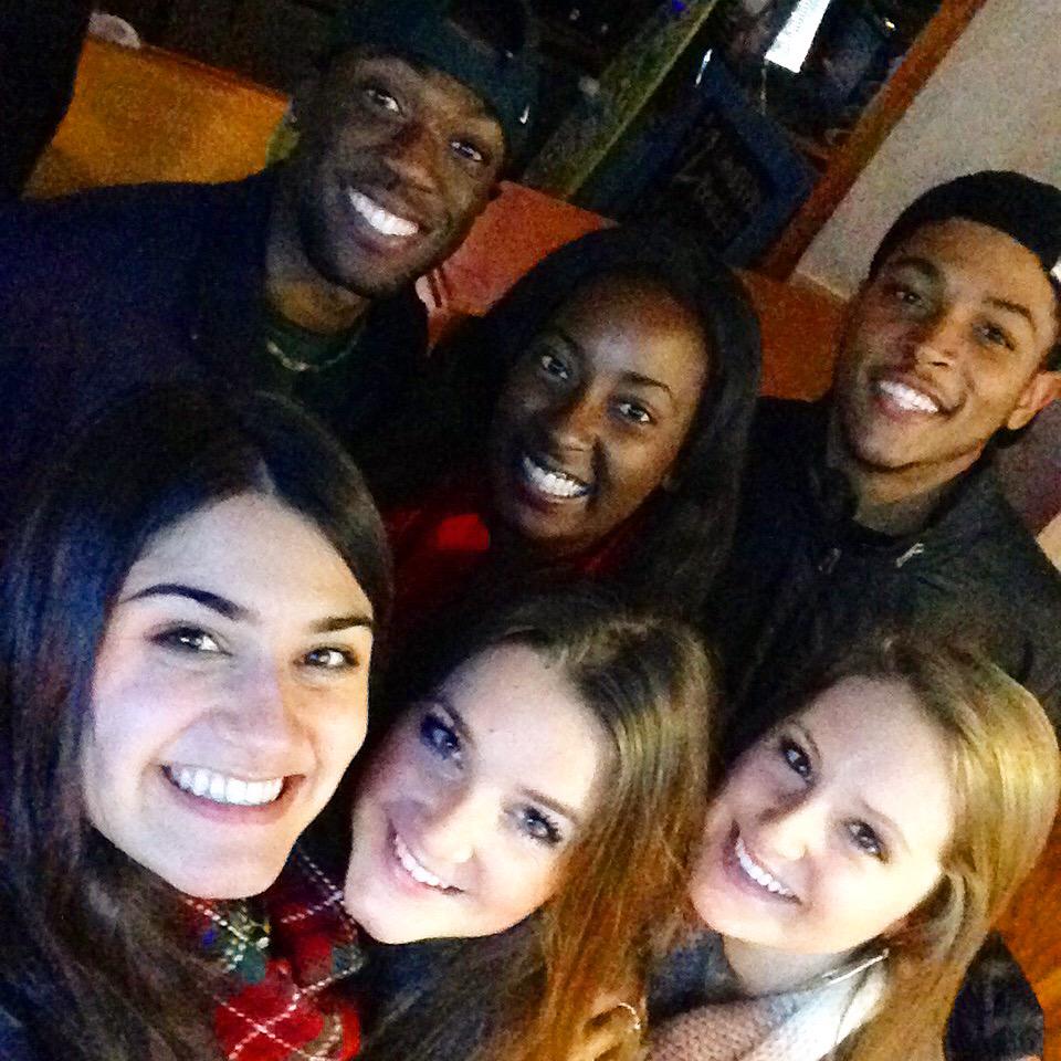 ispeakking6's tweet photo. Squad ✊🏾 #UGA15 #TeachersOfAmerica #TeacherAppreciationWeek #Edms2015 @UGAMiddleGrades http://t.co/SCltfviQHs