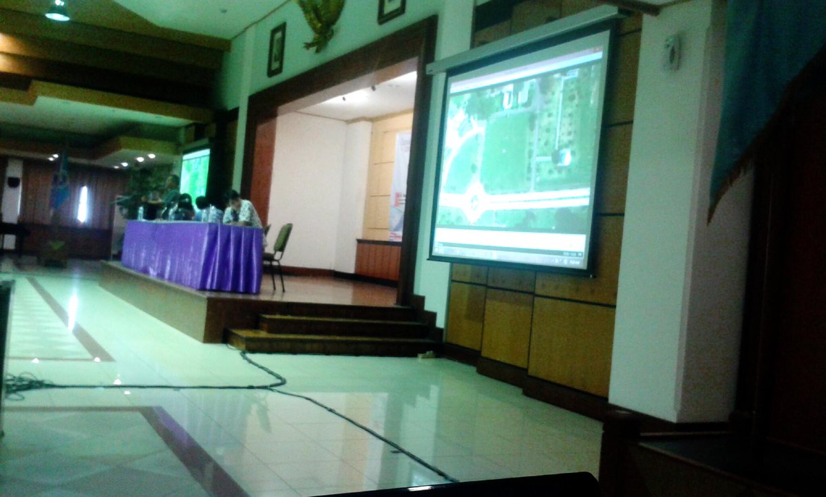 elsumug's tweet photo. pemutaran video take off pada UAV (LSU-01) http://t.co/dBWvhOazfp