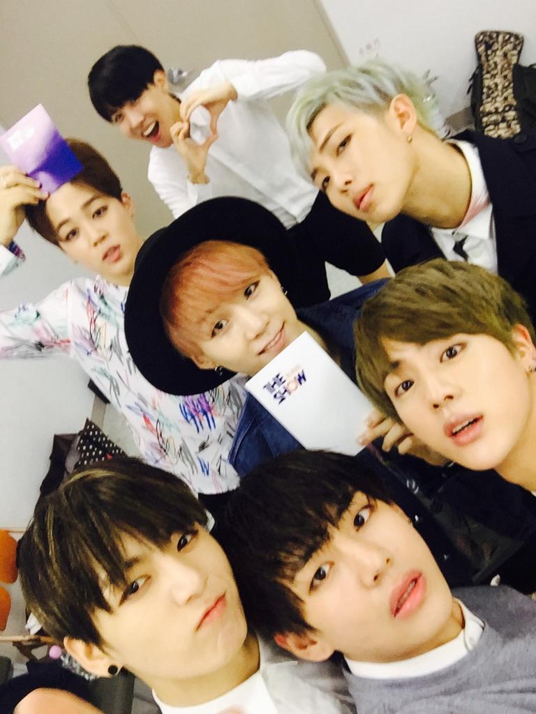 [Picture] BTS at sbs mtv the show Twitter [150505]