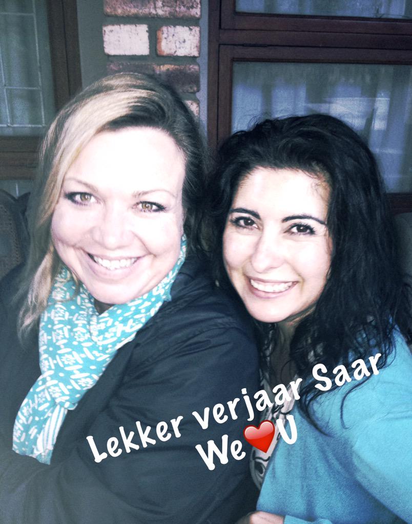 ReneMerwe's tweet photo. @SARAH_THERON http://t.co/Vt9Q9NBLoR