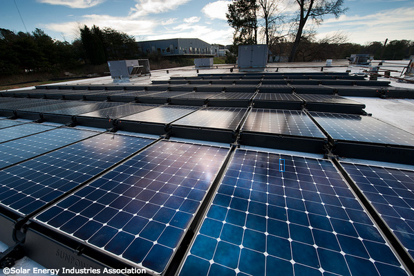 ClimateReality's tweet photo. #MayThe4thBeWithYou @elonmusk. RT if you're ready for the home battery revolution http://t.co/FwJZkueDKa http://t.co/KjtP83ADNC