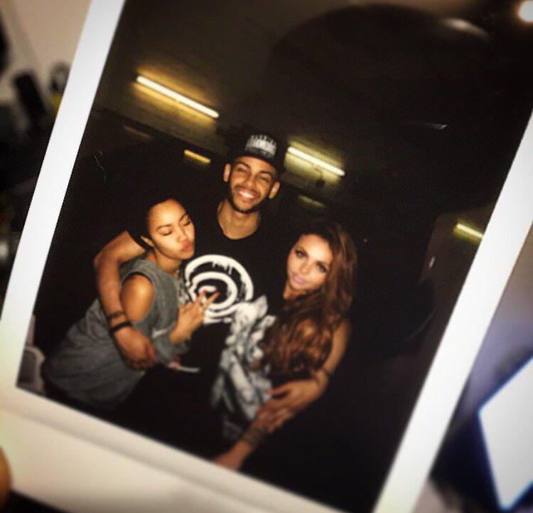 CamyClothing's tweet photo. #CamyRepost from @WolfgangMwanje with @LittleMix #CamyClothing #O2P http://t.co/TzHdXf45Vg