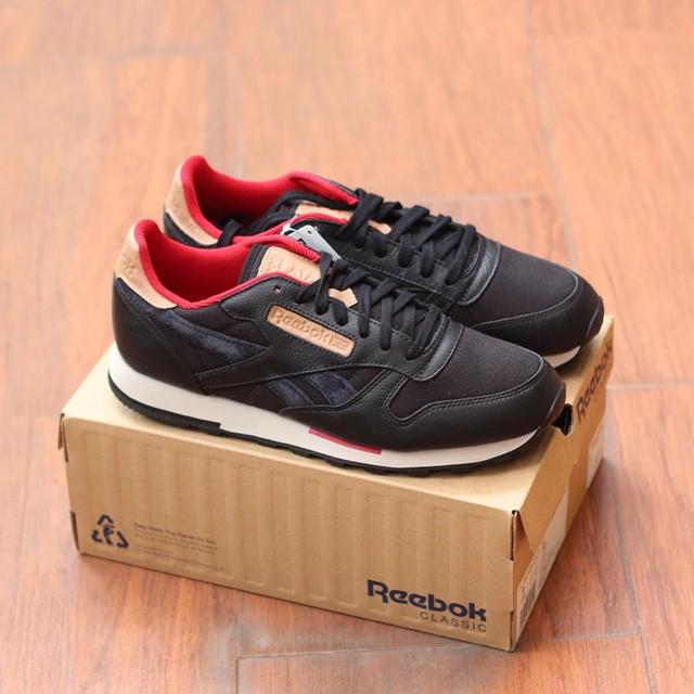 Reebok CL IDR 650.000 | CP Cek Bio | Pls RT Thx <a href="/kickSolution/">kicksolution</a> <a href="/solessolution/">SolesSolution</a> <a href="/Slifestore/">sneakerlife</a> <a href="/ShoesAndCare/">ShoesAndCare ™</a> <a href="/SneakickSS/">SneakickSS</a>
