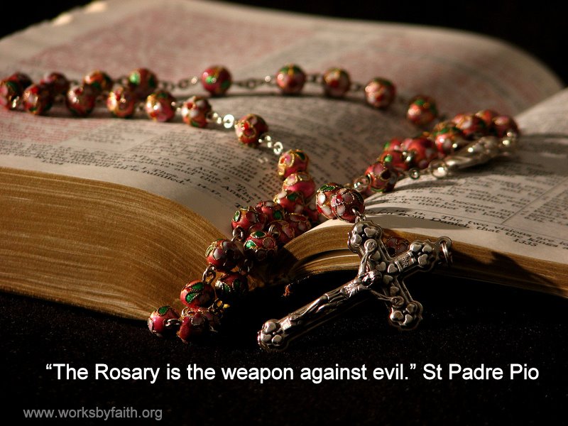 #PrayRosaryDaily for peace! #ReadTheWordofGod daily.
#Catholic #Prayrosayforendofabortion Pray 4 #MarchforLifeCanada