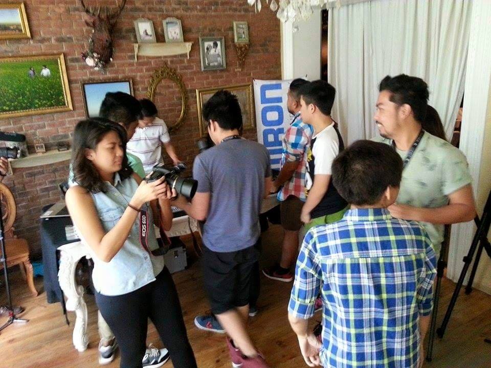 LightroomPH's tweet photo. Participants checking out demo units of Tamron &amp; Benro products @ Mayad Academy Rookies 2015 #benroph #tamronph http://t.co/Ph4KJFtWUX