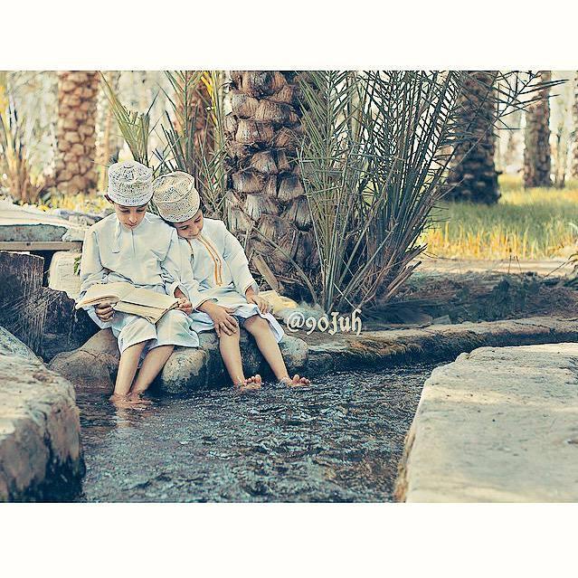 وهناك جنة  على الأرض ياصديقي أجمل من كل السطور فـ بعض الأماكن حية تسكن أرواحنا،تتنفس وتقرأ معنا