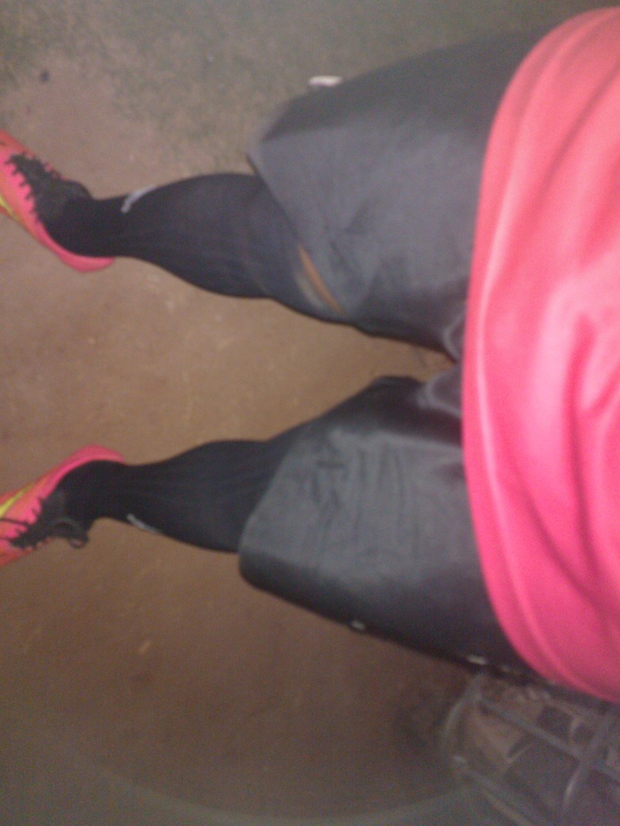 ar7otavio's tweet photo. Nike hipervenon boa estabilidade excelente chuteira http://t.co/D6kVEL9mXP