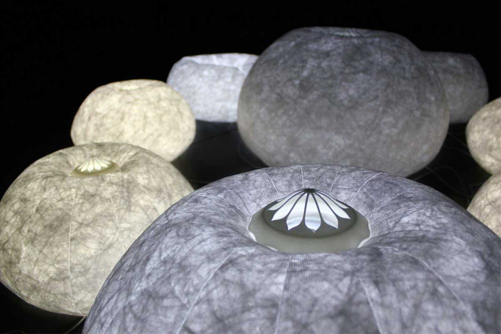 yooko_magazine's tweet photo. Un organisme artificiel qui réduit le stress : Lungplant par le néerlandais Tim van Cromvoirt http://t.co/j5VxNufthi http://t.co/KxrshecqHX