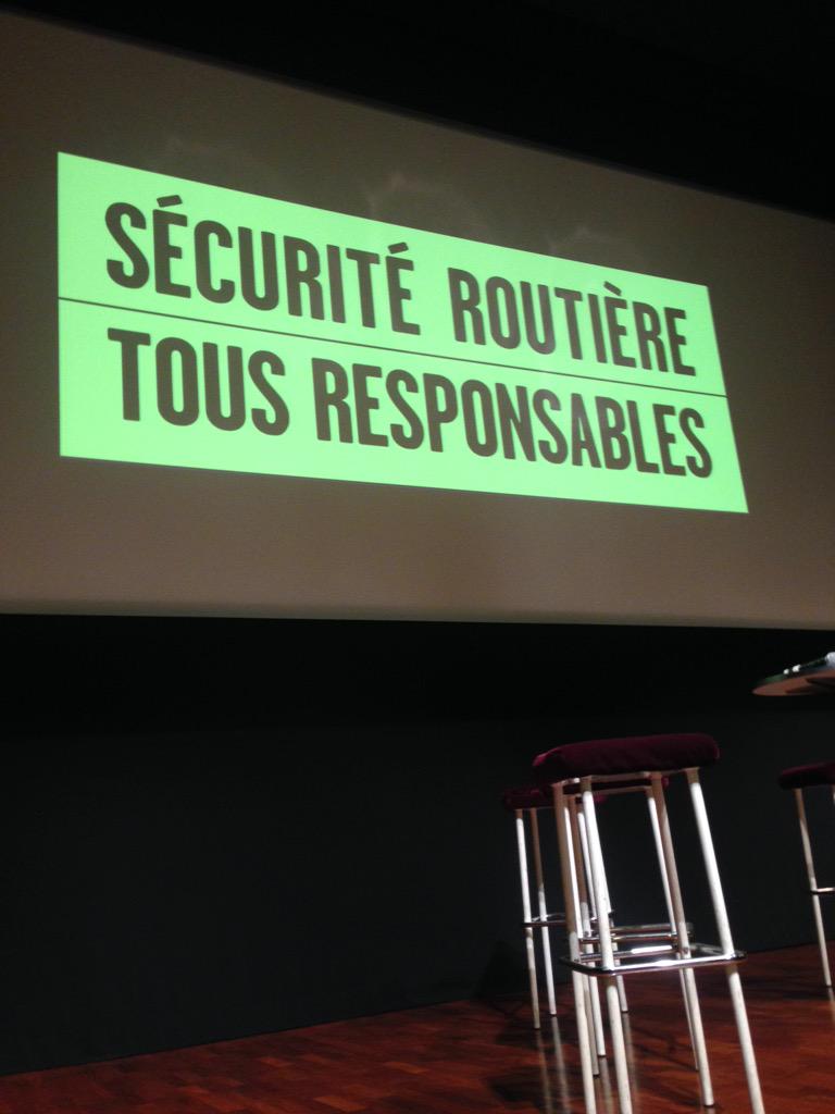 RoutePlusSure's tweet photo. Dans quelques minutes, suivez notre conf de presse pour le lancement de notre nouveau film #lorsquelamourseramort #LT http://t.co/bPOMQaW3gT