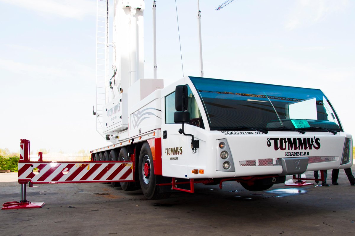 An overhauled and repainted Spierings SK1265-AT6 delivered to Swedish lifting company "Tommys Kranbilar".