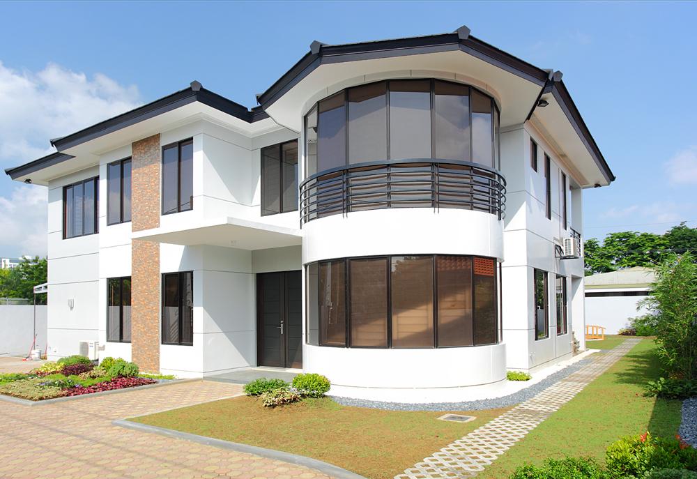 HomeIdeasMag's tweet photo. #Minimalist #Residential #Modern #Asian #Architecture takes inspiration from the Oriental #Pagoda. #homeideas #house http://t.co/XIPMp2iPtu