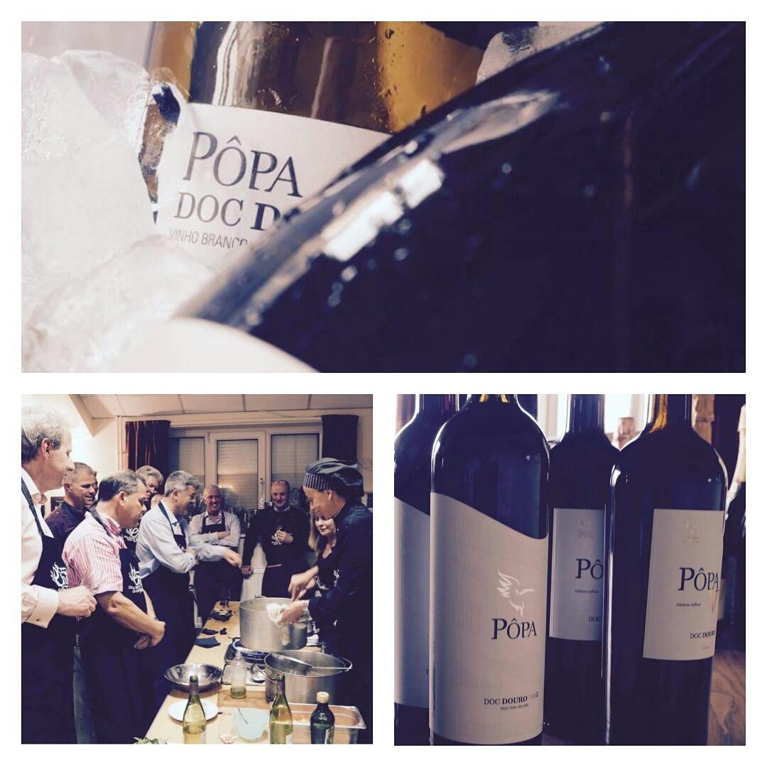 QtaDoPopa's tweet photo. 1st European Chef Tour @ London: #portuguesewines TopReviews #winelover-s 🍷👌 @QtaDoPopa was part of this 5* selection http://t.co/u4qrXqWQjH