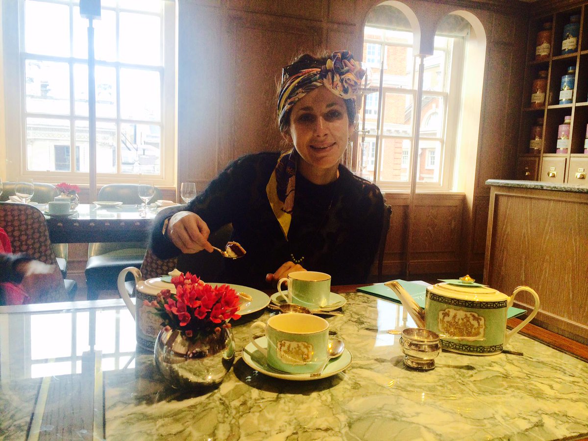 LeTeashop's tweet photo. {TEA-TIME} Dégustation privée dimanche après-midi @Fortnums ! #teatasting #london #tregothnan #dalreoch http://t.co/pm7iTDDHYl