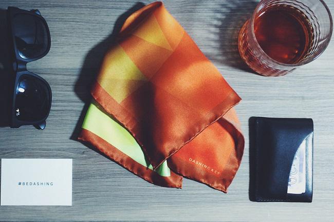 MenswearStyle's tweet photo. A wide selection of colours choices from one pocket square http://t.co/7pWybgghrj http://t.co/fle1hmr77Q