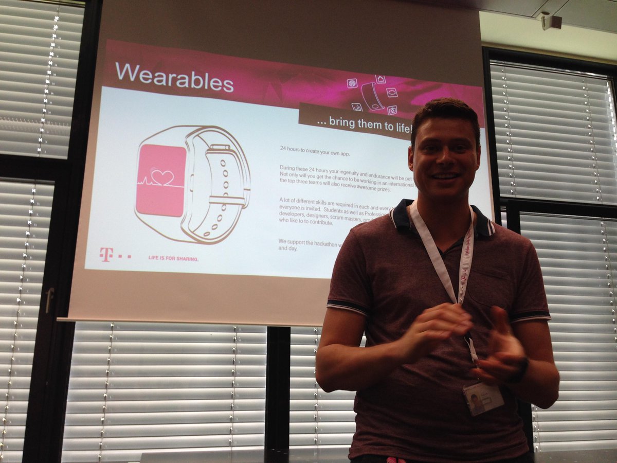 molutions's tweet photo. #DTHackBar @Doscre1 is giving the introduction to our #wearable hackathon :-) http://t.co/4GLfy3svTh