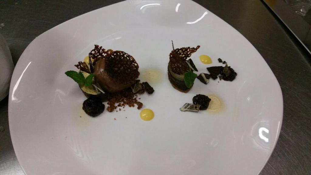 visenmeer's tweet photo. Kom vanavond genieten van ons 3 of 4 gangen menu! Of van onze andere heerlijke gerechten! #lekkerite #5mei #woudsend http://t.co/Oy6zPvVPJb