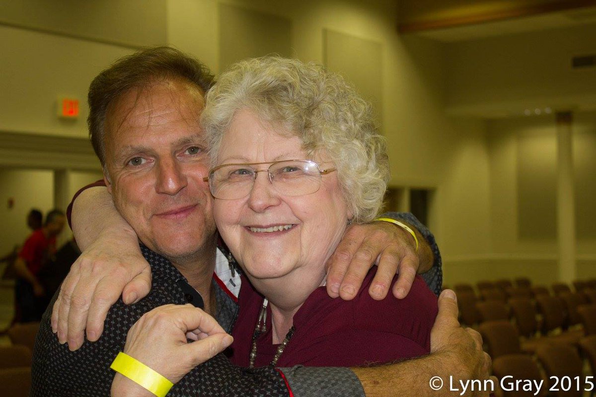 Lynn Woodruff Gray tweet media