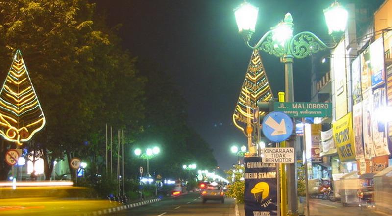 okezonenews's tweet photo. Pilihan Penginapan Murah di Yogyakarta http://t.co/Fdo0yl4nv1 http://t.co/hyO9Hilqi5