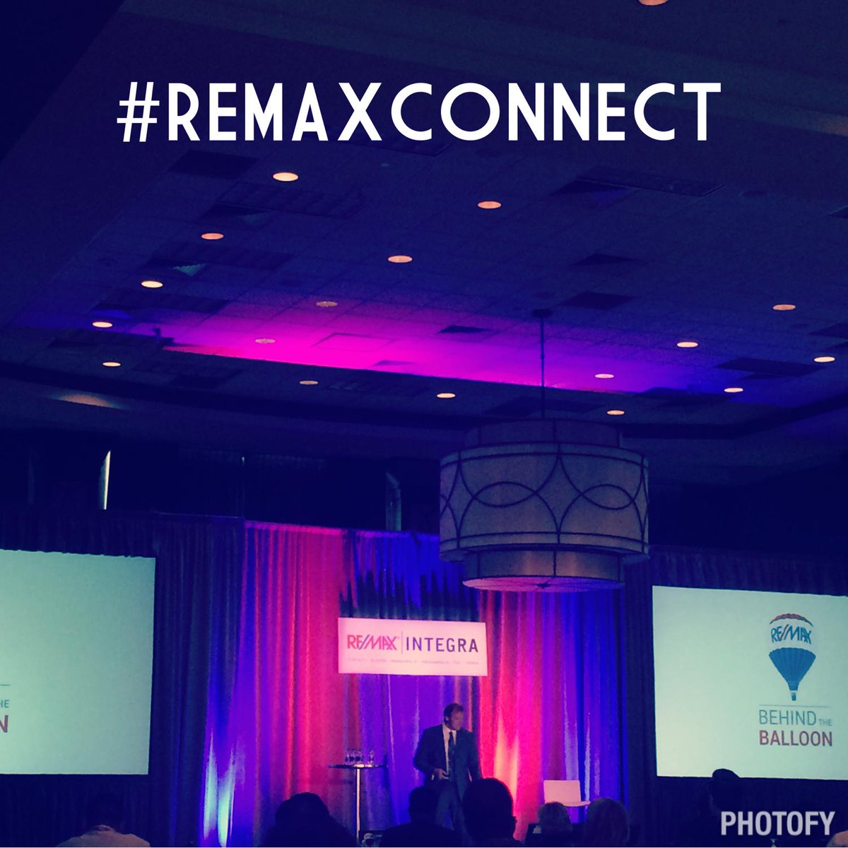 Now up, <a href="/davidbrownremax/">David Brown</a> giving us a peek at what's behind the balloon !#REMAXCONNECT