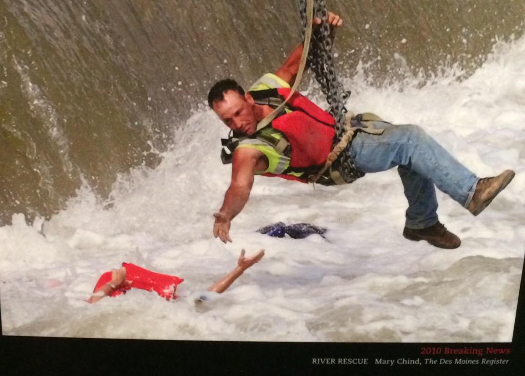 jamiet2015's tweet photo. The picture River Rescue shows how people put their lives at risk to help others in dangerous situations. #dcskylion http://t.co/aHdNtQE7NU