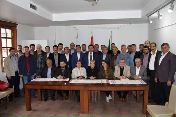 IsmailPARLIK's tweet photo. @NecmettinKirik SYKD Yönetiminden Kongre Teşekkürü - @ADATAVIR : @sykd54 @KaytazMustafa http://t.co/K7uzravCHs http://t.co/7y2aEdSKCI