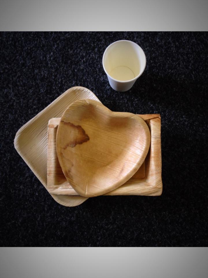 StocksEvents's tweet image. Loving our @vegware plates - perfect for something a little different at your wedding!