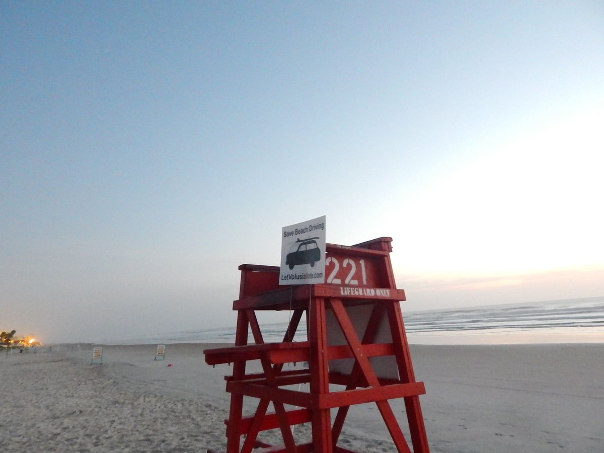 LetVolusiaVote's tweet photo. News Journal poll embarrasses politicians. People want a vote before they lose beach driving. http://t.co/thTTXgkDdy http://t.co/IXlEyDd3em