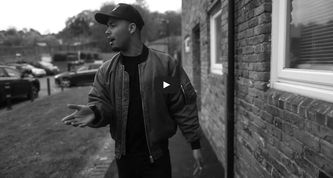 RWDmag's tweet photo. .@YungenPlayDirty Remix’s @OfficialChip ‘Pepper Riddim’ | RWD http://t.co/7YaEHSdkoc http://t.co/OjIqfuS0Nz