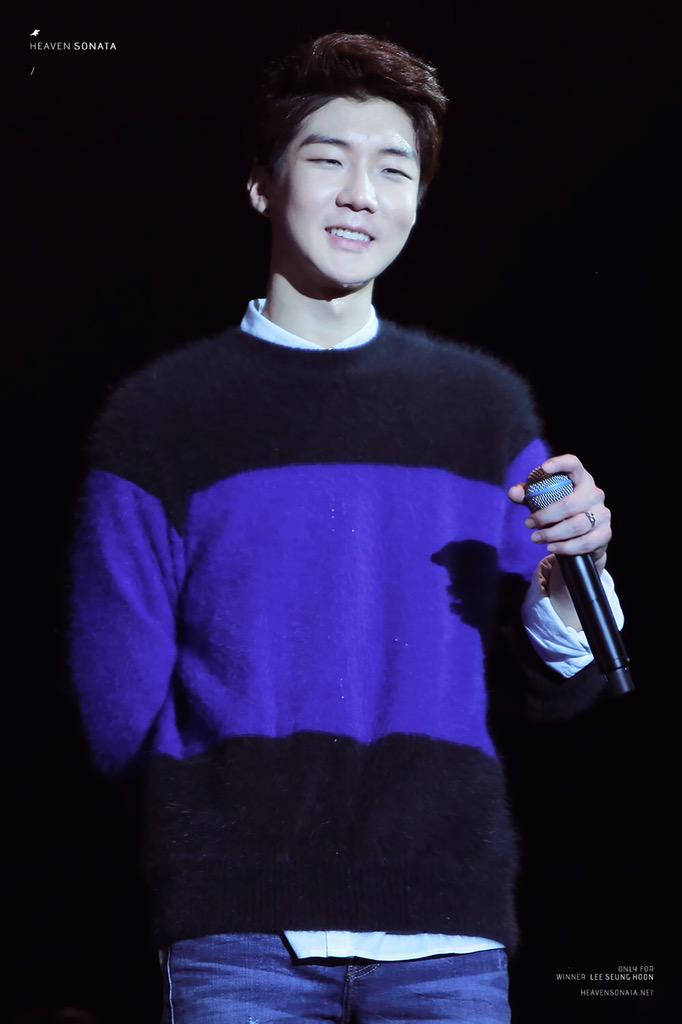 보고싶으니까 한 장만 더😢 #위너 #WINNER #이승훈  #어디서_뭐하니 #보고싶구나 cfile4.uf.tistory.com/original/2505E…