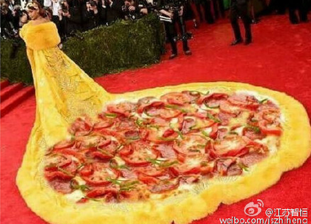 #MetBall's Chinese-themed outfits: the scornful view from China bbc.in/1F3AMIo