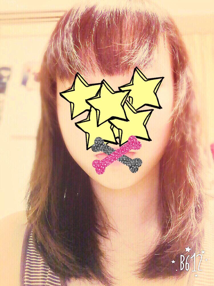 zyoni2's tweet photo. 今日髪の毛まっすぐ！いつもより！！
どーしよなんでこんな日にまっすぐになるんだろ！(´･･`) http://t.co/MbGobsxX1E