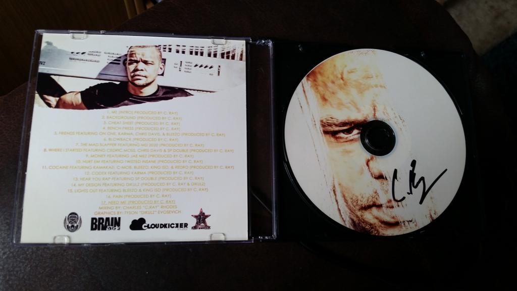 Jake_Allen_'s tweet image. Just got my signed copy of ME lp by @CloudkickerRay! Can't wait to blast this! #UStoUK