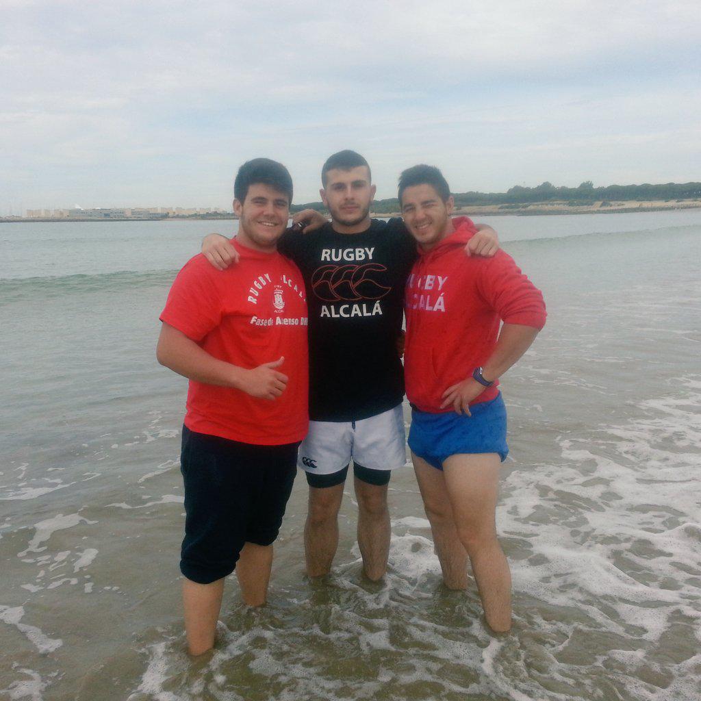 GranPlanes's tweet photo. PUERTO SANTA MARIA - Cádiz 
RUGBY ALCALÁ http://t.co/te7UqVisNI