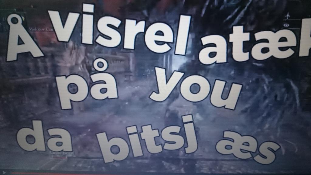 KappieRaymond's tweet photo. Så vanvittig latterkrampe da denne poppet opp! @StormLasj @MuffensKarl @SvenZenen #LevelUPVG #Bloodbourne http://t.co/RwWsNCDcQX