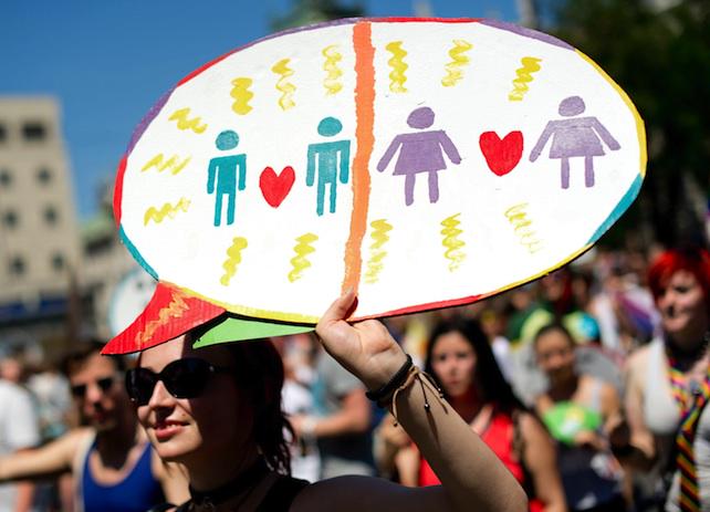 #Gender a scuola. L'emendamento Pd e le firme per fermarlo tempi.it/gender-pd-emen…