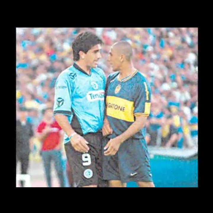 Mano a mono con el cata. Je