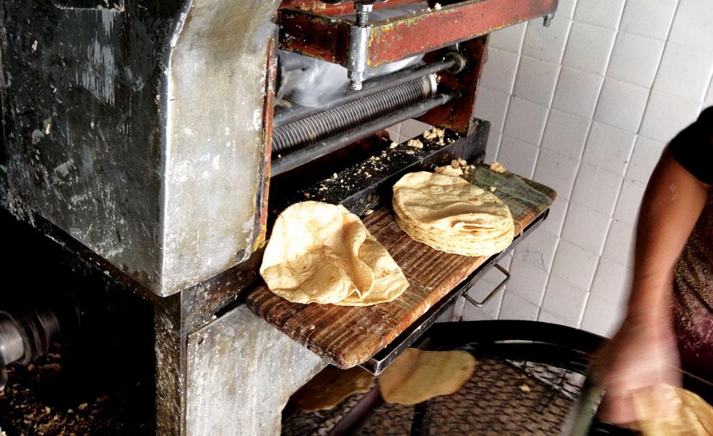 If you've eaten a tortilla, tamale, gordita, or huarache, you have this process to thank.  ow.ly/MyyuR