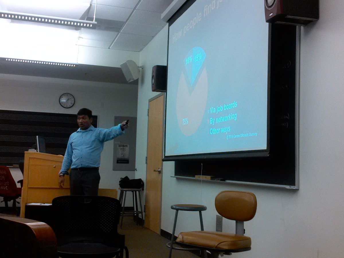 Excellent photos of #jobseekers, #employers, &amp; #seminar presenters at the #PCCJobFair. <a href="/ondreampath/">DreamPath</a> #careers #pdxjobs