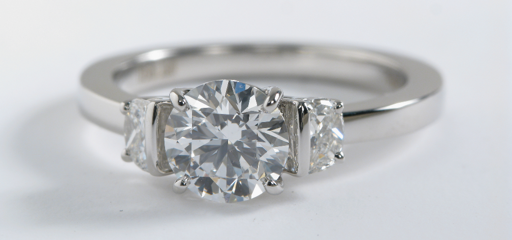 BlueNileDiamond tweet picture