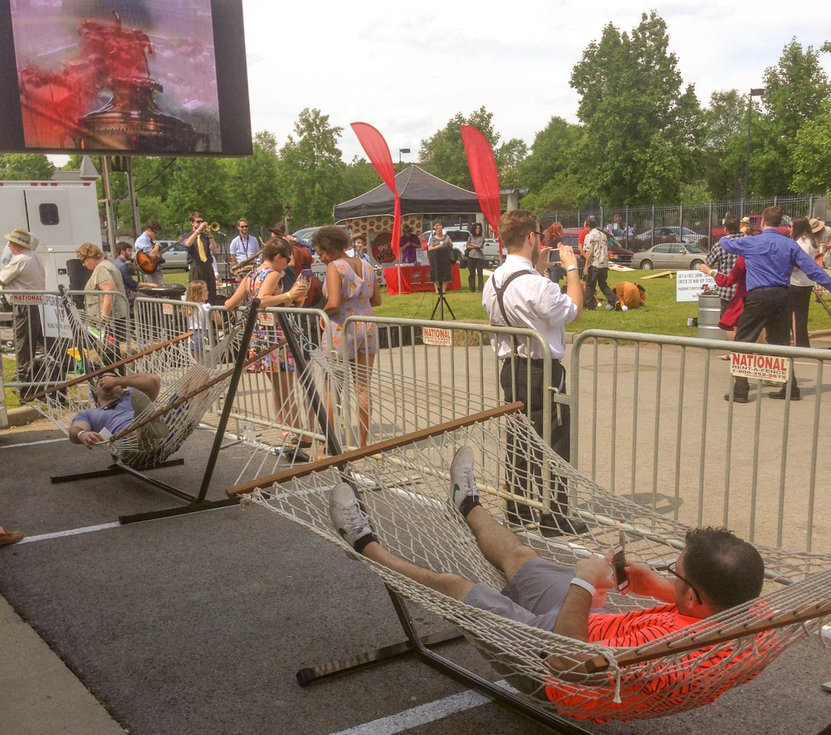 FstretchFest's tweet photo. Check out the photos from #FrontstretchFest last Saturday!
https://t.co/Ugb7FhOT74 http://t.co/9n4nOeC3hA