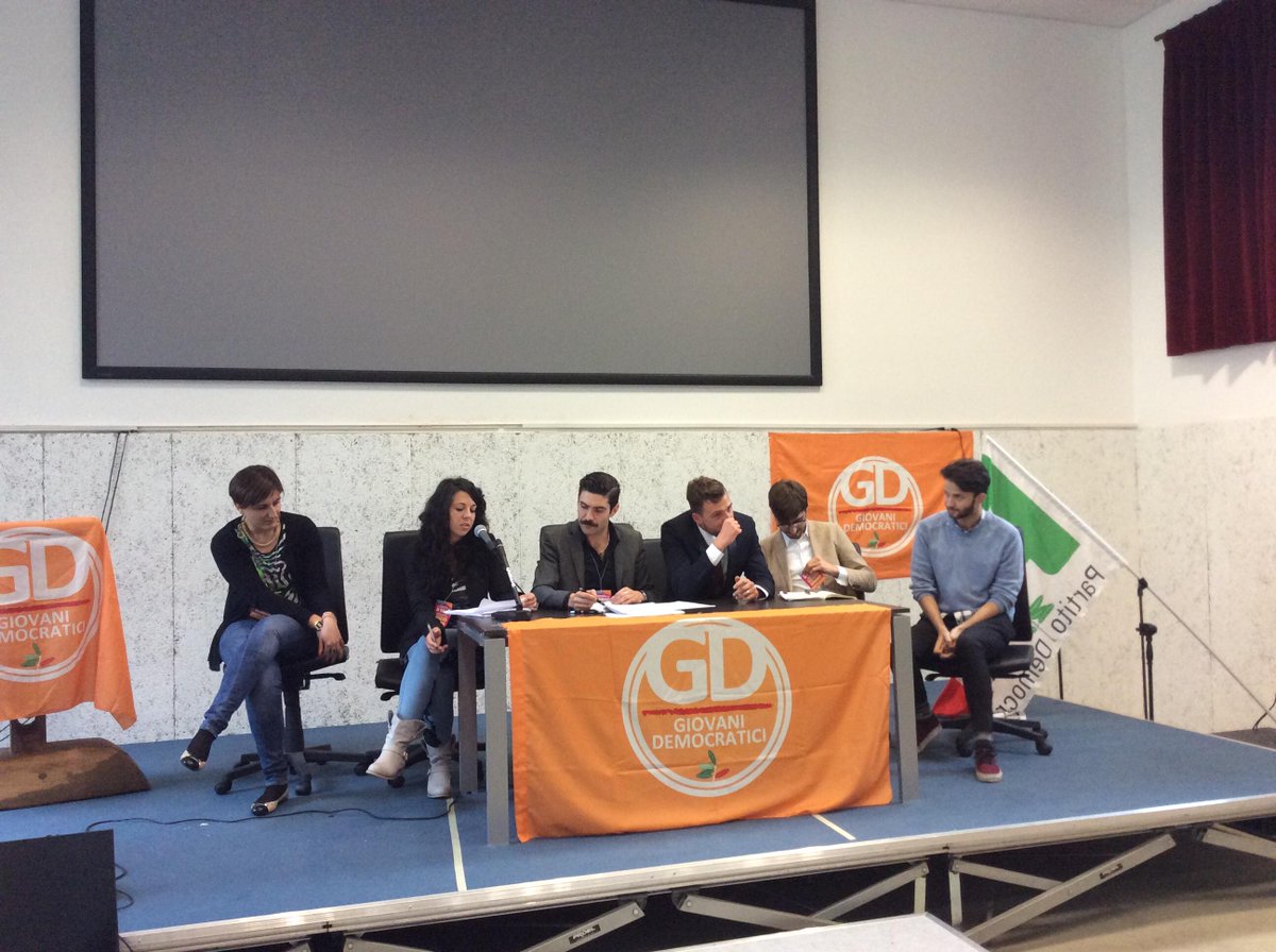 gdmassacarrara's tweet photo. Altre foto dalla #FactoryMS! 3/4
@gdnazionale @matteocervi @MattiaTzZunino @FraBonomo @GdAulla #Factory365 http://t.co/tkl4MKPb8u